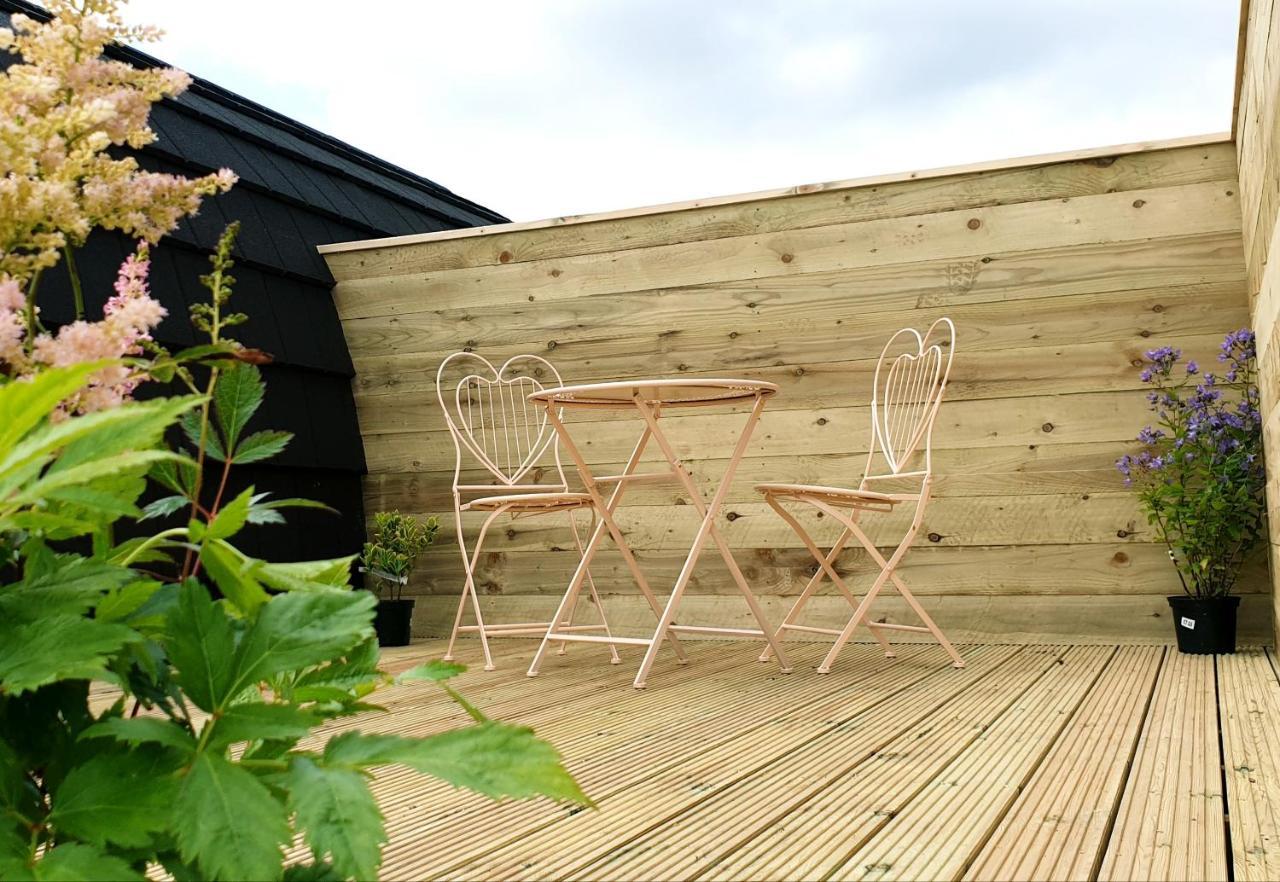 Lilly'S Lodges Orkney Butterfly Lodge Finstown Exterior foto